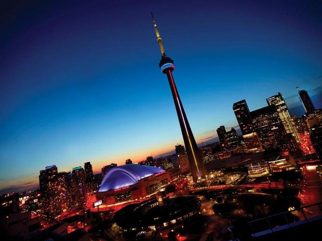 10 Interesting Facts About Toronto's CN Tower - Tripshepherd