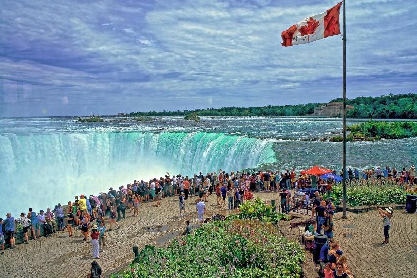 Is Niagara Falls a wonder of the world?