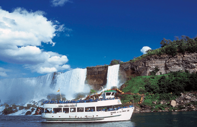 Can you take Children and Infants on Maid of the Mist? - Tripshepherd